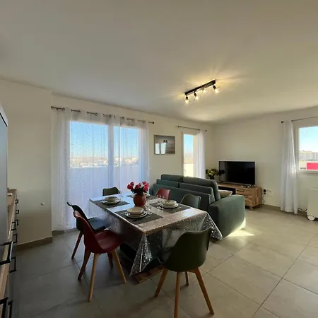 Apartment Naia Lab Serignan
