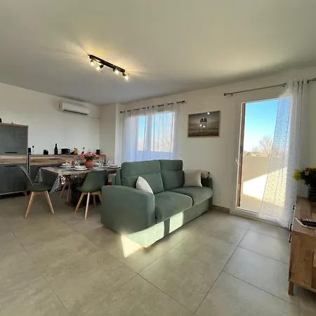 Apartment Naia Lab *