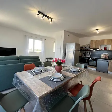 Apartment Naia Lab Serignan